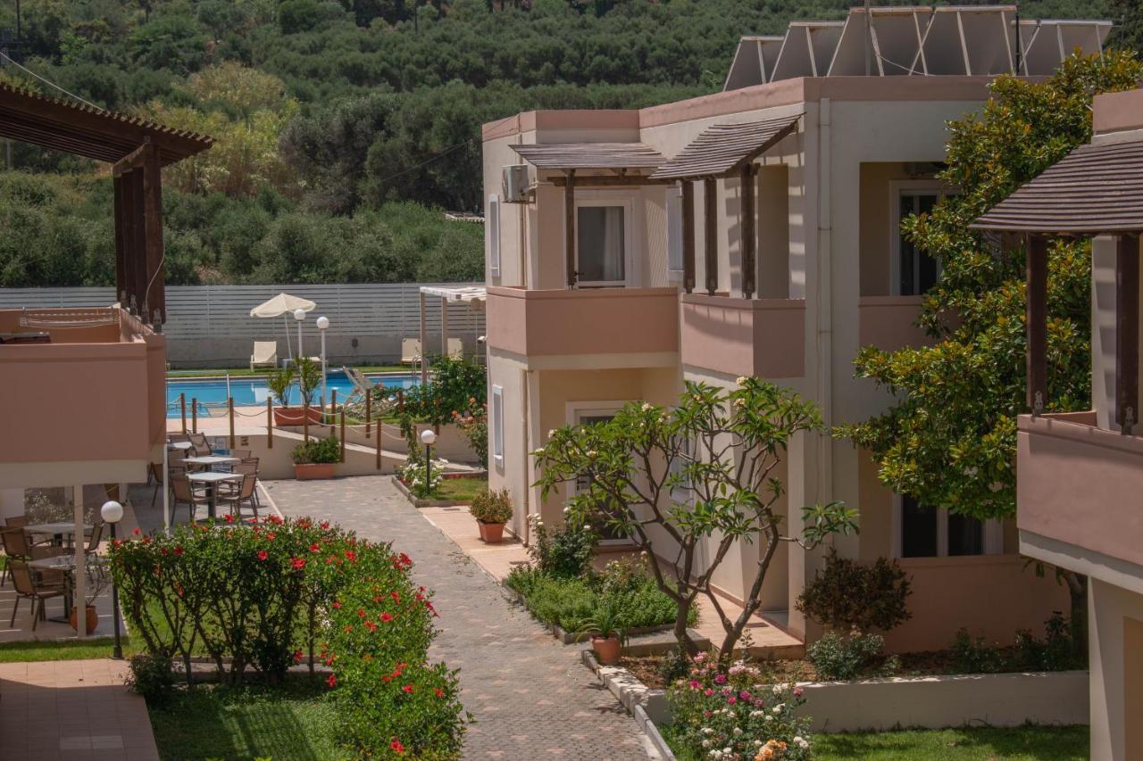 Evdokia Αpartments & Dimitra Village Agia Marina Exteriér fotografie
