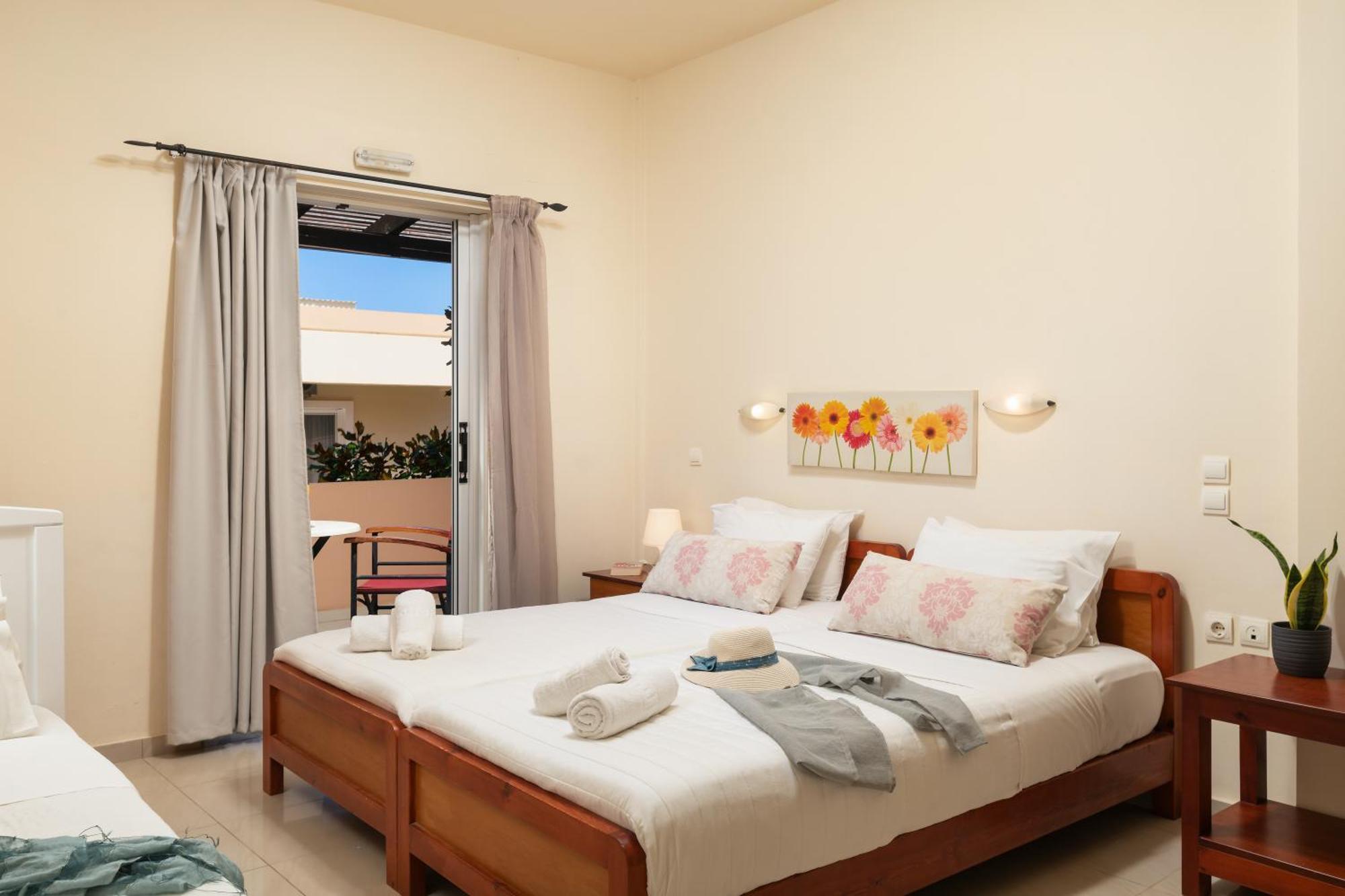 Evdokia Αpartments & Dimitra Village Agia Marina Exteriér fotografie